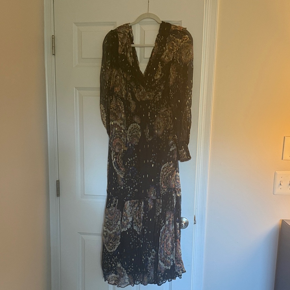Anthropologie Black and Gold Long Sleeve Dress